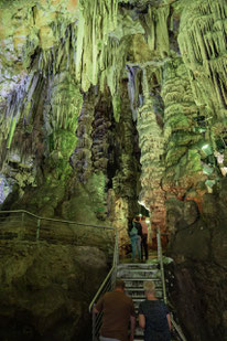 Bild: Tropfsteinhöhle St. Michael´s Cave in Gibraltar