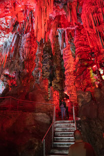 Bild: Tropfsteinhöhle St. Michael´s Cave in Gibraltar