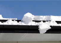 雪が溜まっていると危険なので札幌格安雪下ろしはお任せ下さい