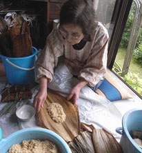 フジヱおばさんが先生です