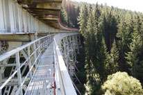 Zur Ziemestalbrücke, ein Bahnviadukt in Thüringen