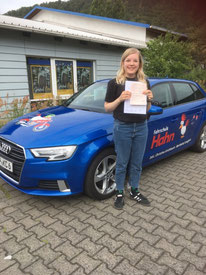 Ulrike Rösch hat am 08.07.2020 in Wertheim ihre Autoführerscheinprüfung bestanden