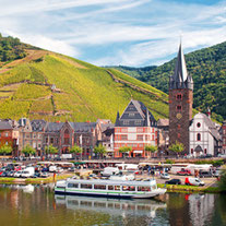 Durch den Hunsrück fahren wir ins Moseltal und durch die Eifel in die Ardennen