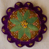 Who wouldn't want this pincushion in their sewing room?