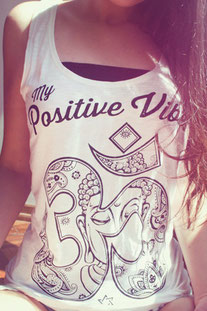 MY POSITIVE VIBES – TANK TOP “OM“ WEISS
