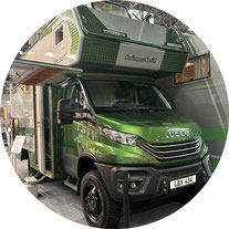 Grünes bimobil LBX 434 auf Caravan Salon 2024