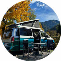 Roadsurfer Wohnmobil in den Bergen 2025