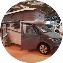 Weinsberg X-Cursion CUV mit Hubdach ausgefahren Außenansicht 2025