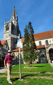 Gottfried Eckmann vor dem Konstanzer Münster