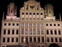 Darf bei keiner Augsburg Stadtführung fehlen: das prächtige Augsburger Rathaus
