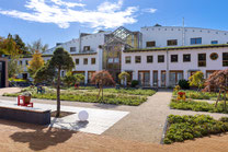 Dr.-Max-Otto-Bruker-Haus Rückseite© GGB e.V
