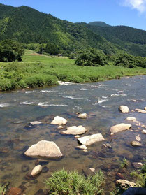 日南町の日野川源流は涼味いっぱい