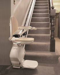 Treppenlift gerade Treppe, schmale Treppe, steile Treppe in Egeln