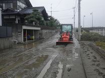 河川土砂撤去状況