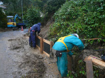 雨田地区崩壊箇所緊急復旧