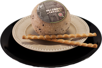 maremma pecorino  pecora formaggio caseificio toscano toscana spadi follonica forma intera italiano origine latte italia nuovi sapori saporito aromatiche aromatizzato stagionato abbinato cioccolato fondente