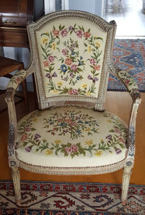 Fauteuil tapisserie fait mains