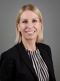 Professionelles Bewerbungsfoto Stuttgart – Business-Porträt für Karriere, Lebenslauf und LinkedIn