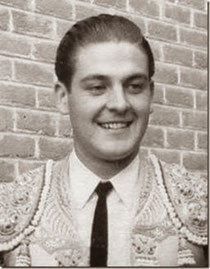 Juan Bienvenida. Pincha en la imagen para ver BIOGRAFÍA COMPLETA