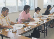 教育委員会施策に関する八重山地区協議会が開かれた=16日午前、八重山教育事務所