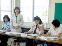 保幼小連携に向けて協議を行った石垣市学びの基礎力育成支援事業推進協議会=26日午後、市教育委員会