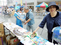 新空港開港をPRするミス八重山(YVB提供)=11日、富山県