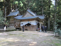 高圀神社