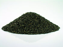 Gunpowder: Thé vert de Chine roulé en boule formant comme de petites perles.