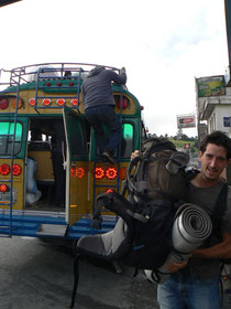 Transports chicken bus au Guatemala, Régis Gasnier