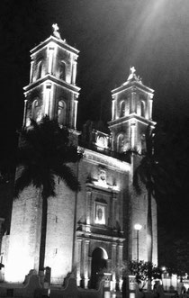 Kathedrale des San Gervasio in Valladolid - Besonders schön am Abend