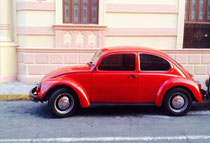 Alte Käfer gibt es in Mexiko mehr als Sterne am Himmel - VW lässt in Puebla Seit 1967 diverse Modelle produzieren und beschäftigt nahezu 15.000 Mitarbeiter