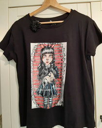 Only one available size m Wednesday Adams 20 euro