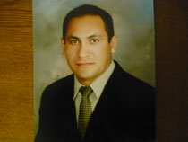 Anciano Martin Villa Nueva y Familia