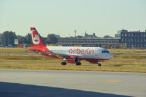 Airbus A319 in HAJ © Andreas Unterberg