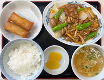 <牛肉の辛子ソース炒め定食>