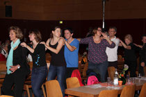 Gisela führt die Polonaise an