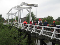 Hoogendiekbrücke über die Lühe