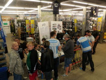 Présence de l'Atelier Pêche Custom 34 au DECATHLON BEZIERS le 31 MAI 2014