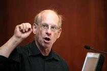 Stephen Krashen bei Vortrag 2010