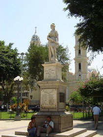 Plaza de Piura