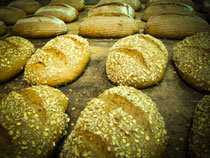 Bäckerei Weißbach Brot Auswahl - Foto: © Devant Design