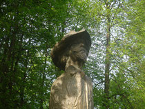 Памятник Бальмонту в Вильнюсе