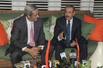 El presidente Danilo Medina en visita a la residencia del Licenciado Hatuey De Camps