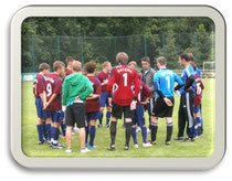 Foto - Mannschaft und Trainer vor Spielbeginn