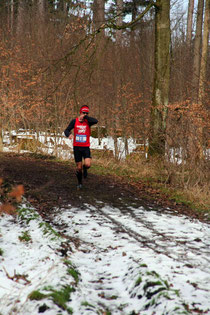 Steffen offroad und schon vor der zweiten Runde allein