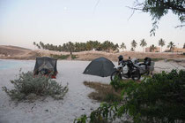 Übernachten am Strand von Salalah.