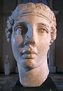 Busto romano de Safo, copiado de un original perdido helenística en el Museo Arqueológico de Estambul