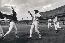 Glenn Burke e Dusty Baker battono un High Five