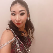 それから、複数人で踊るコンペスタイルデモンストレーションとして、サンバsamba、ルンバrumba2種目を踊らせてもらいました!