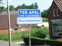 Grenzübergang Holland - Deutschland bei Ter Apel nach 943 Km